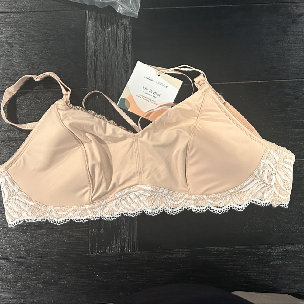 Elegant Lace Trim Nude Willow Pumping Bra and Supplies